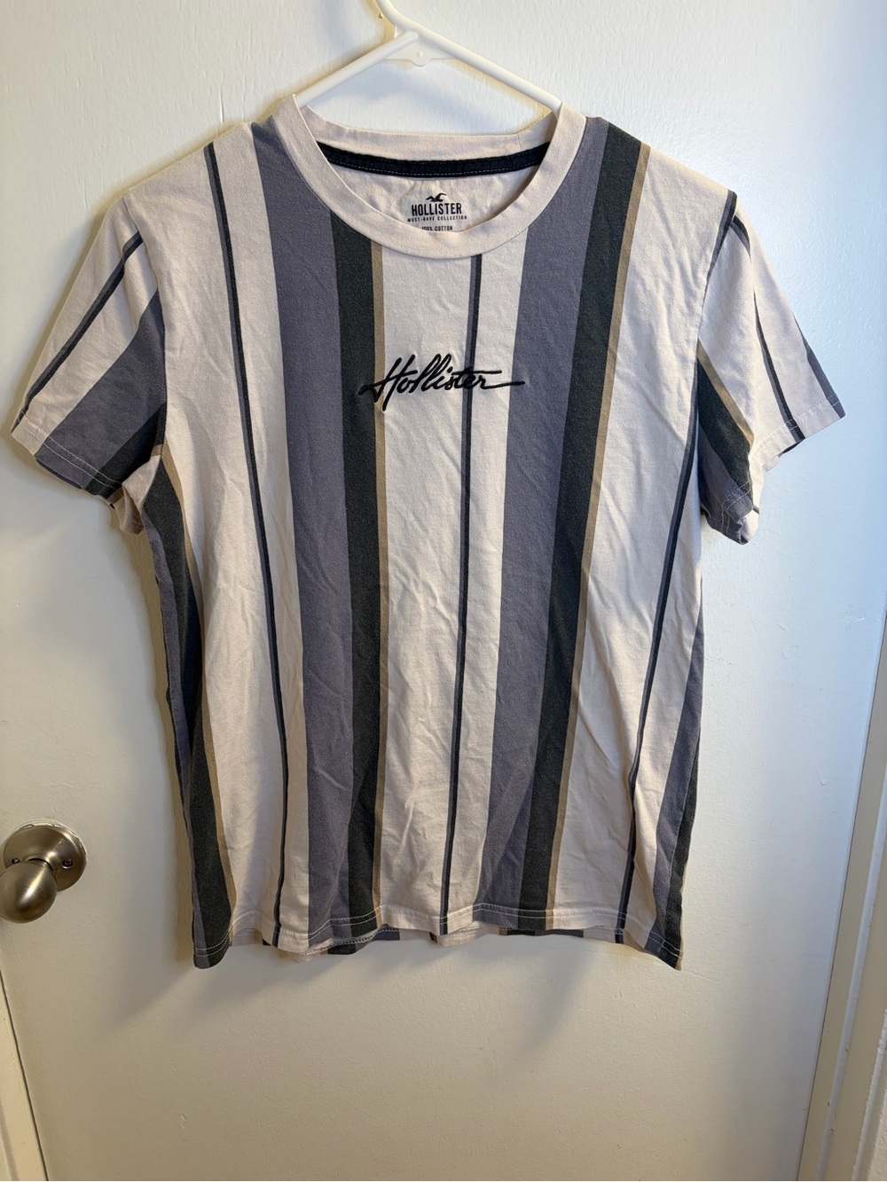 Hollister Men’s S Vertical Stripe T-Shirt Gray Black Logo Tee Retro Y2K